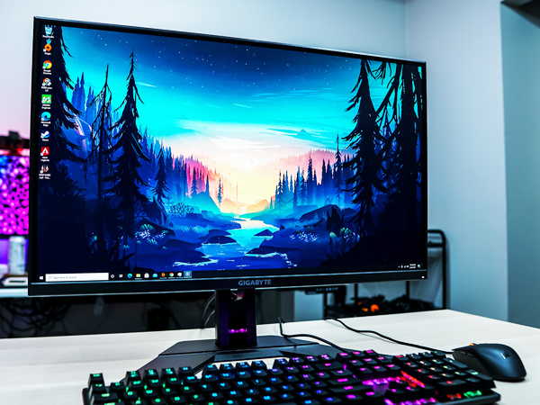 Cùng TPlus Technology tìm hiểu về màn hình máy tính Gigabyte