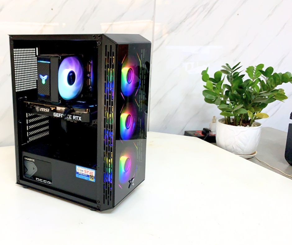 https://www.tpluscomputer.vn/public/1