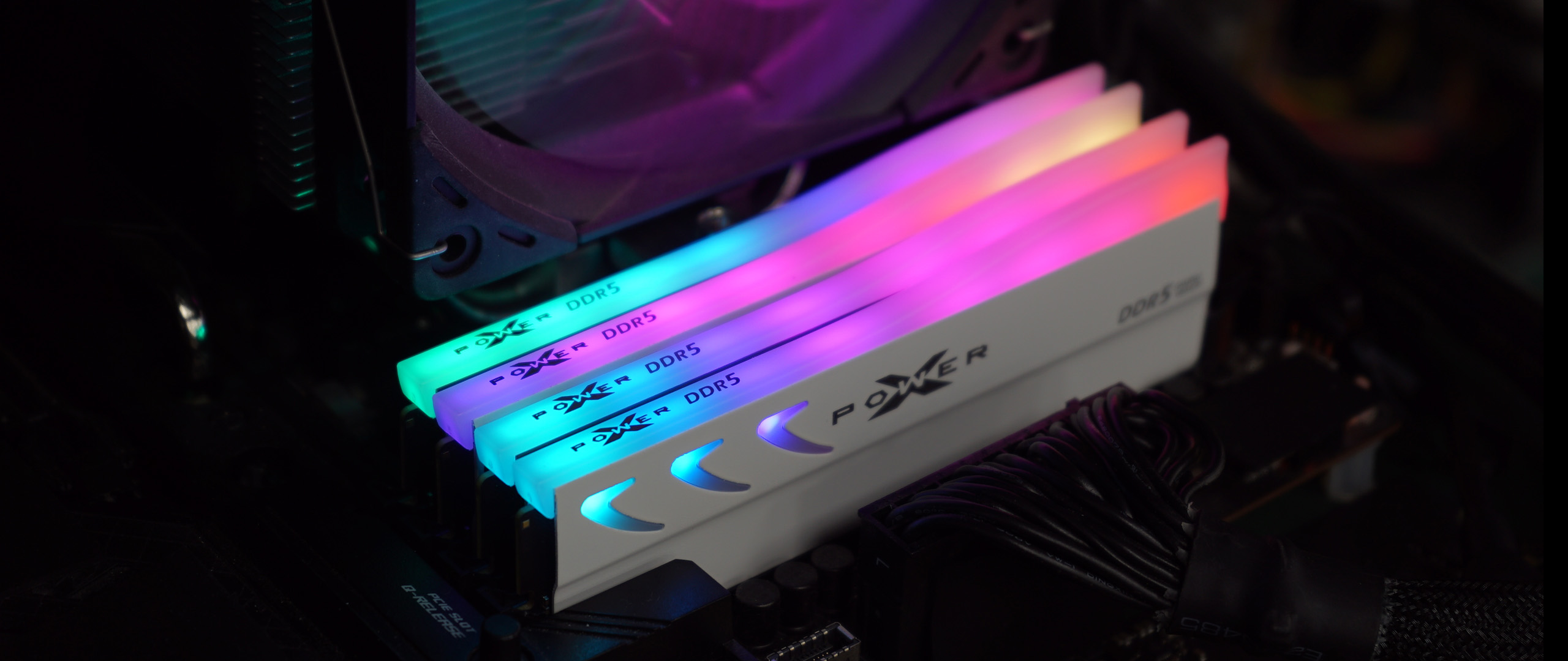 https://www.tpluscomputer.vn/Storm-F3