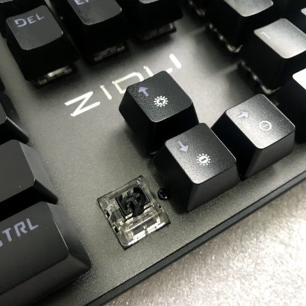 https://www.tpluscomputer.vn/phim14